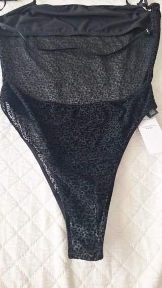 Body negro estampado leopardo T. M