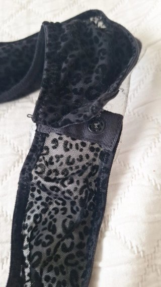 Body negro estampado leopardo T. M
