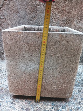 Conjunto de 3 jardineras de piedra