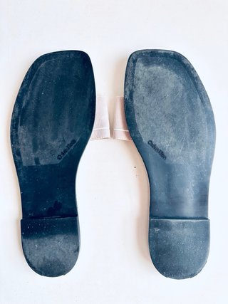 Sandalias Calvin Klein Beige y Blancas