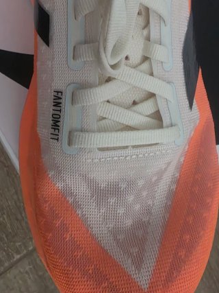 New Balance FuelCell Rebel v5 Beige/Naranja