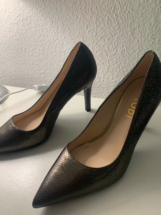 Zapatos Lodi Talla 39 Dorados/Plateados
