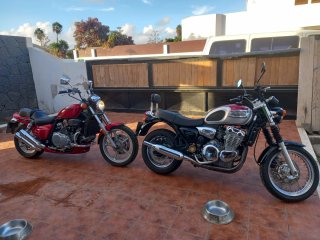 Triumph Thunderbird 900 Roja y Plata