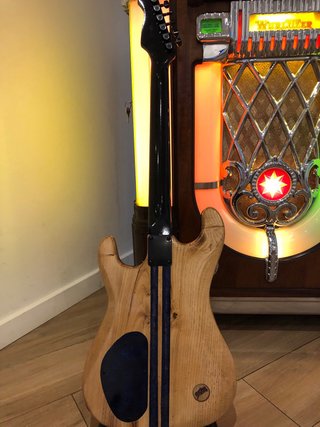 Guitarra Eléctrica Epoxi Madera