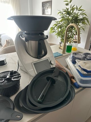 Thermomix TM6 con accesorios repostería