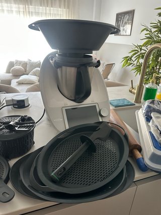 Thermomix TM6 con accesorios repostería