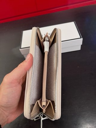 Monedero Guess