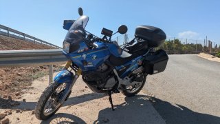 BMW 650 Strada/Funduro Azul