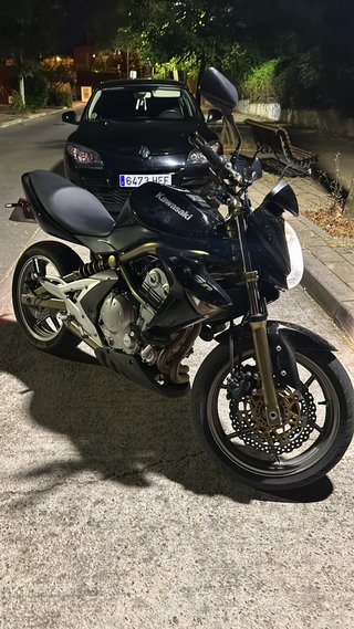 Kawasaki ER-6N ABS 2006 limitada A2 Negra