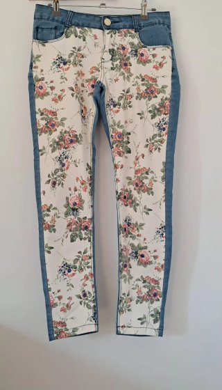 Pantalón vaquero/jeans tachas y flores #Yes!Miss