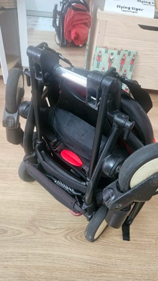 Silla de paseo YOYO roja