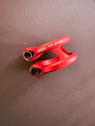 Abrazadera Ethic Sylphe 7075 Ø34.9mm Roja