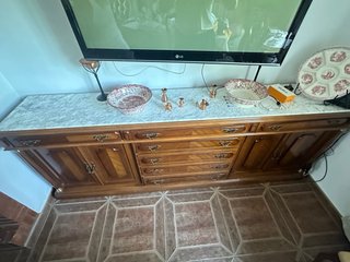 Aparador clásico madera mármol