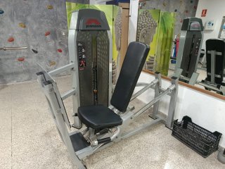 Lote completo de maquinaria y material de Gimnasio