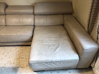 Sofá chaise longue de piel beige