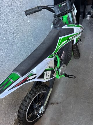 Moto infantil Xtreme 7-8 años No envios