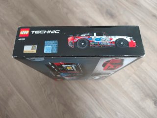 LEGO Technic 42153 Nascar Chevrolet Camaro