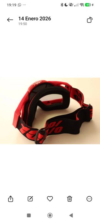 Gafas deportivas rojas