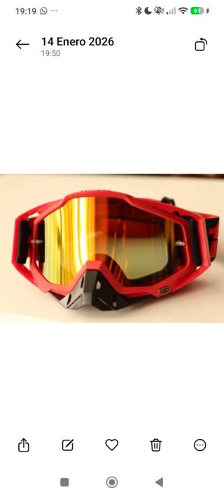 Gafas deportivas rojas