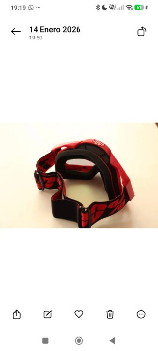 Gafas deportivas rojas