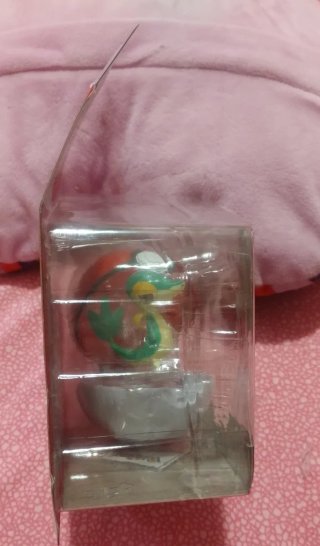 Pokémon Clip 'n' Go Snivy + Pokeball