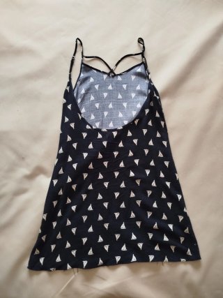 Vestido talla S con estampado de veleros