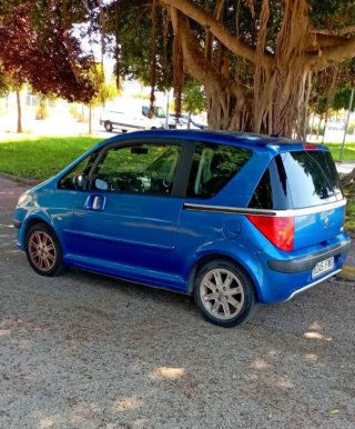 Peugeot 1007