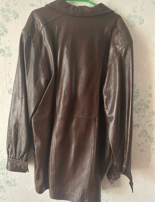 Chaqueta de piel marrón BOUDA