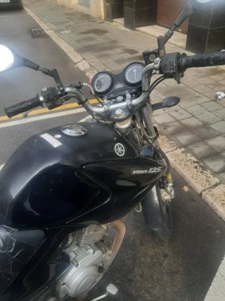 Yamaha YBR 125 Negra