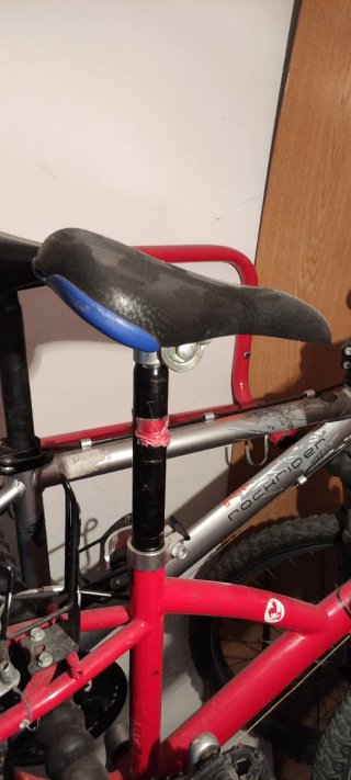 Bicicletas Infantiles Btwin Roja y Rockrider gris