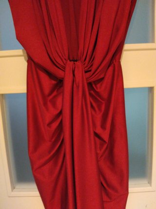 Vestido de fiesta invitada burdeos