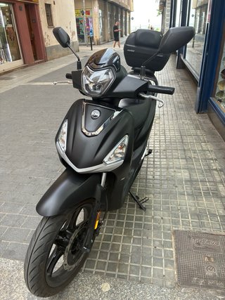 Moto Sym 50cc Negra Scooter