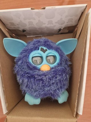 Furby azul con Ojos Azules