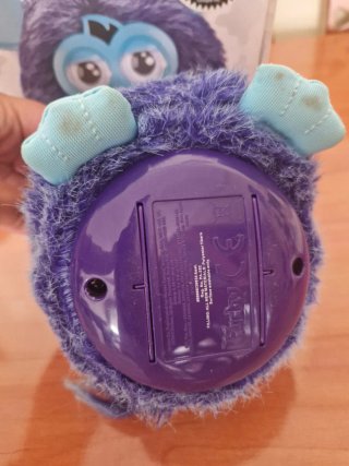 Furby azul con Ojos Azules