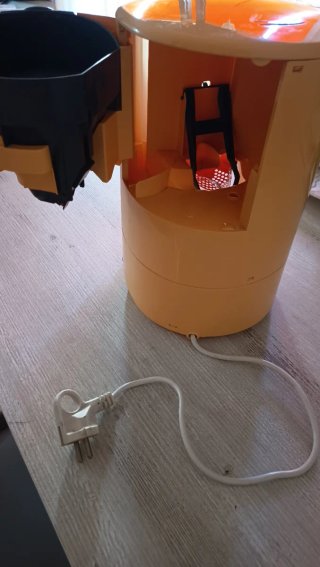 Cafetera Eléctrica Naranja