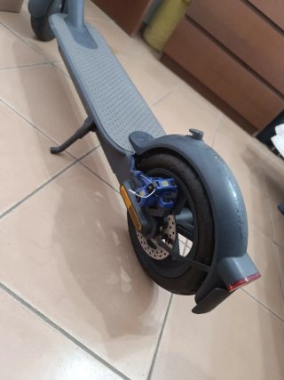 Patinete Xiaomi Scooter 3 + Casco Gratis