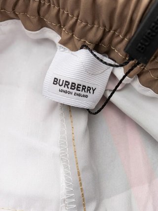 Bañador Burberry Beige entrega hoy en Móstoles