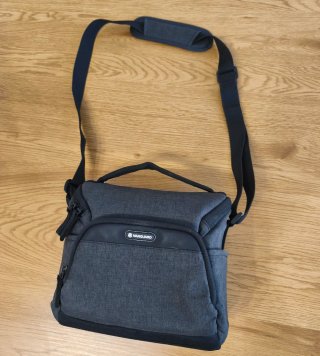 Funda Cámara Vanguard Negra