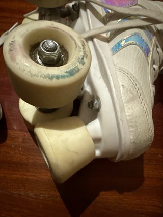 Patines de 4 ruedas blancos