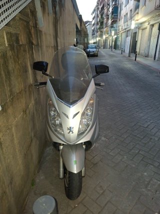Peugeot Satelis 125cc Maxi Scooter