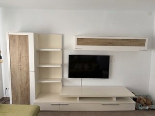 Mueble salón blanco y madera