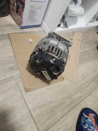 Alternador Valeo 14V 150A TG15C121 mercedes A,B,C
