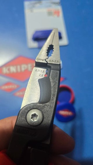 Knipex Alicates pelacables crimpadora electicista