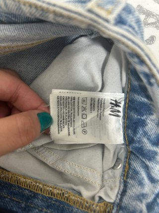 Vaqueros mom H&M azul claro T.34