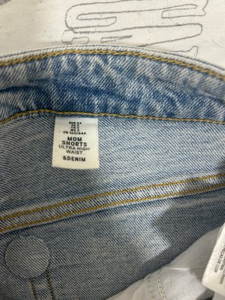 Vaqueros mom H&M azul claro T.34