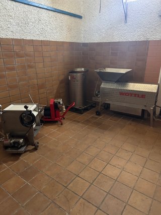 Maquinaria de Bodega - Tanques Acero Inoxidable