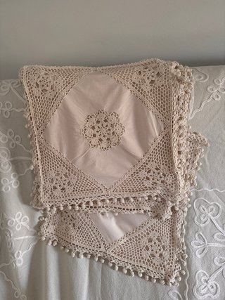 Jarrapa/Colcha y Cojines Beige
