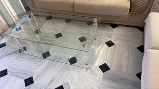 Mesa de centro de cristal y metal