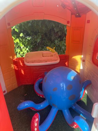 Casita de jardín infantil de plástico