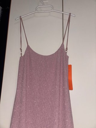 Vestido largo rosa con brillos